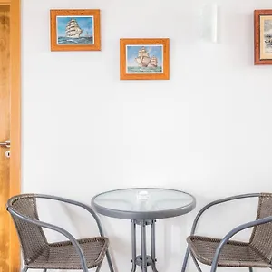 C14 - Casa Da , Luz Portugal